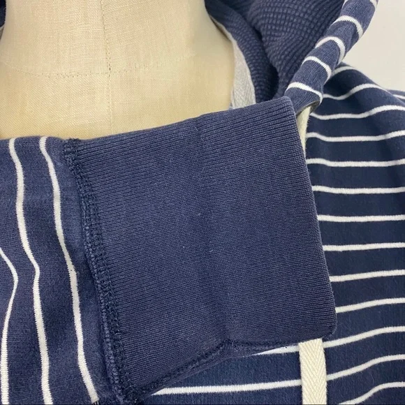 AMERICAN EAGLE OUTFITTERS STRIPPED HOODIE - Picture 7 of 12